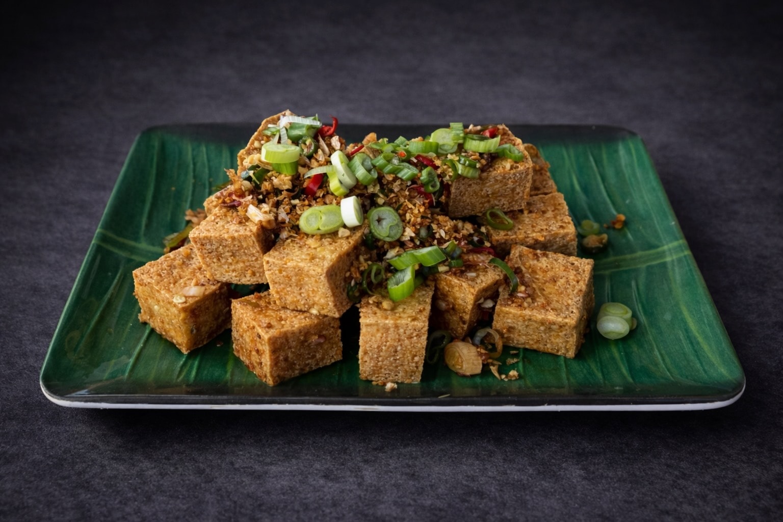 Fried Tofu with Garlic Chili Sauce
