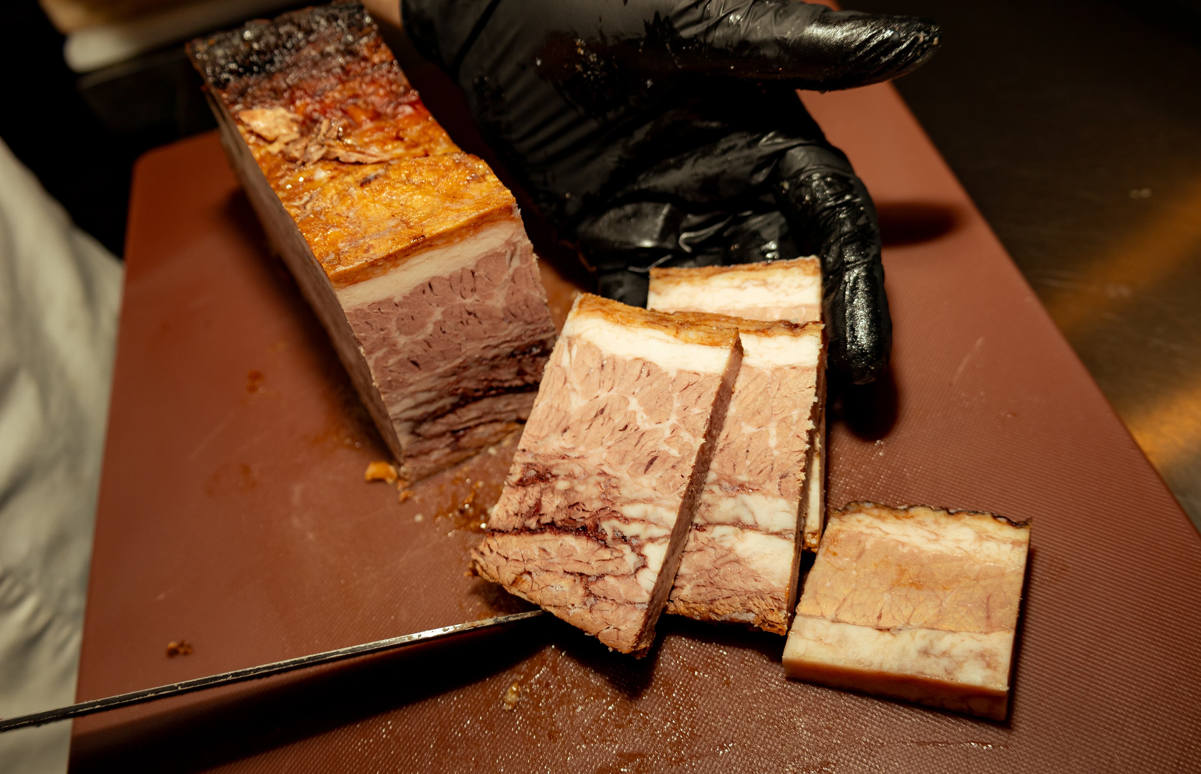 Open kitchen plating at SOI